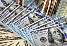 Ile kasy na 18 urodziny od chrzestnej?